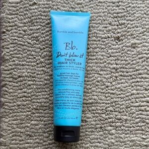 Bumble and bumble Don't Blow It Styler in Blue Tube